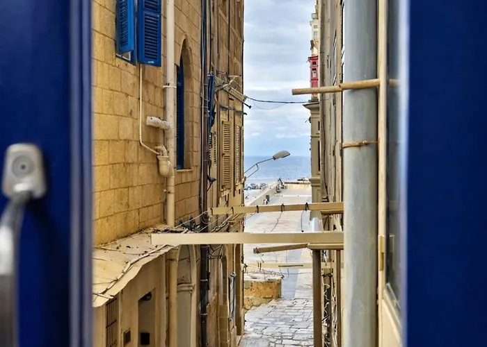 The Opal - V3 Valletta